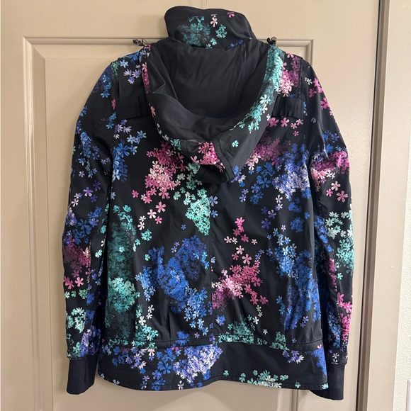 🍋 lululemon run bandit jacket - Picture 7 of 7